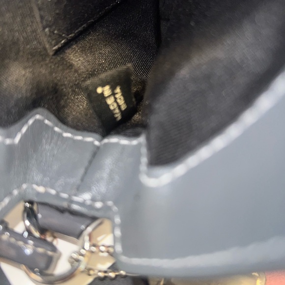 Coach Signature Turnlock large wristlet - Picture 7 of 8